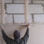 installation of beacons on walls for plaster